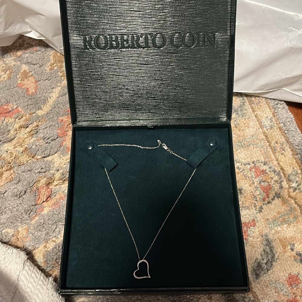 Roberto Coin 18K Tiny Treasures Diamond Slanted Heart Pendant Necklace